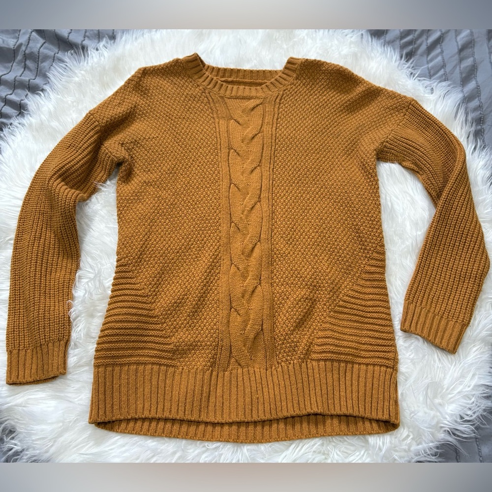 ✨3/$15 Women's Arizona Cable Knit Sweater